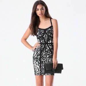 Bebe White Leopard Cheetah Bandage Bodycon Corset Stretch Y2K Cami Dress